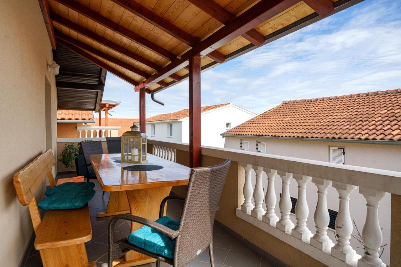Apartments Vesna Vodice Exterior foto
